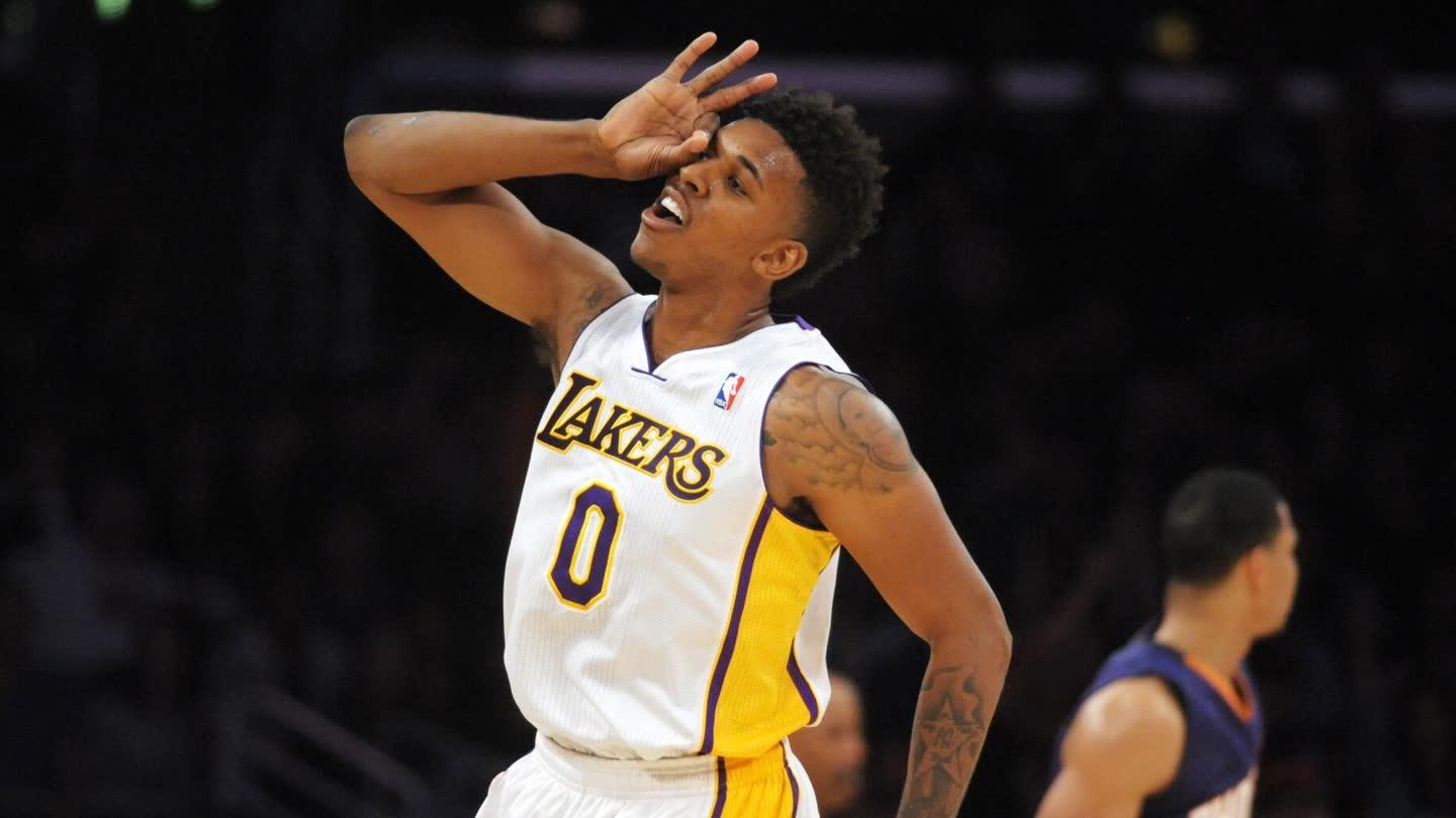 里夫斯缺阵 里夫斯缺阵