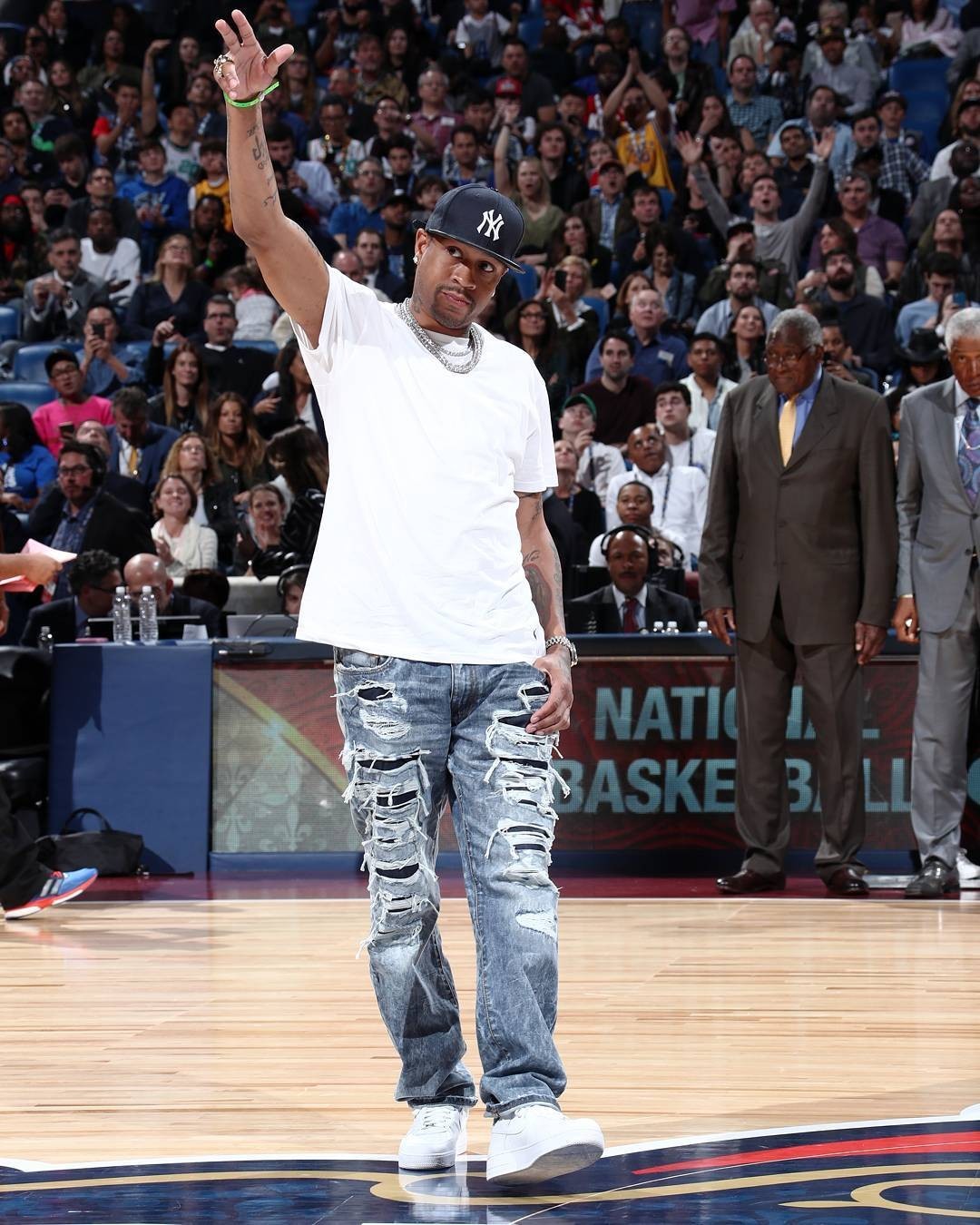 在这些假设 在这些假设