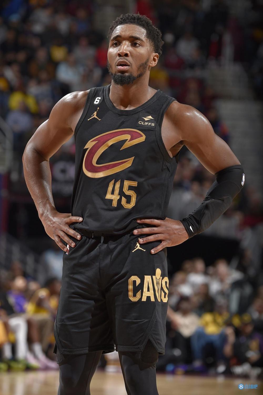 中场护航 中场护航